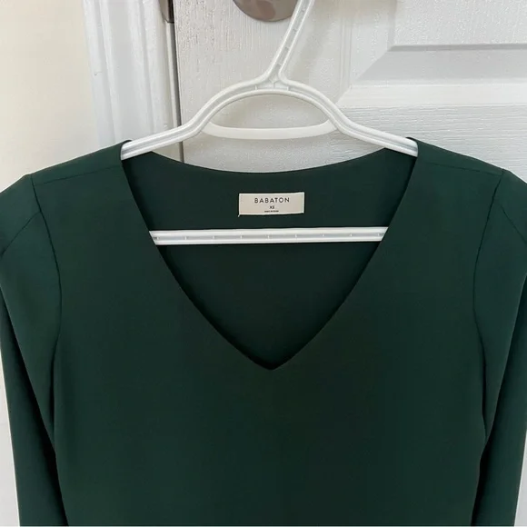 Babaton Murphy Longsleeve Scarab XS - Picture 3 of 5
